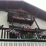 La Placette - Diffuso E Trattoria 4*