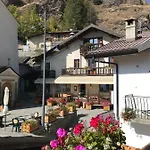 La Placette - Diffuso E Trattoria Ξενοδοχείο με διαμερίσματα