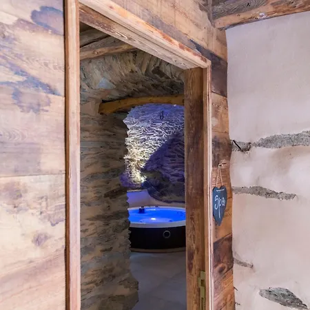 La Placette - Diffuso E Trattoria Apart-hotel 4*