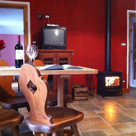 La Placette - Diffuso E Trattoria מלון דירות 4*
