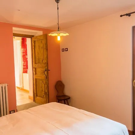 La Placette - Diffuso E Trattoria Aparthotel Usseaux