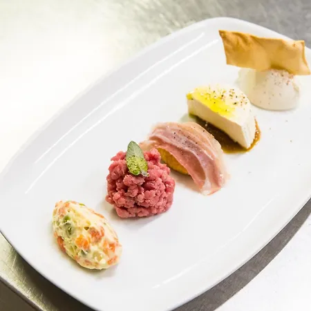 La Placette - Diffuso E Trattoria Aparthotel Usseaux