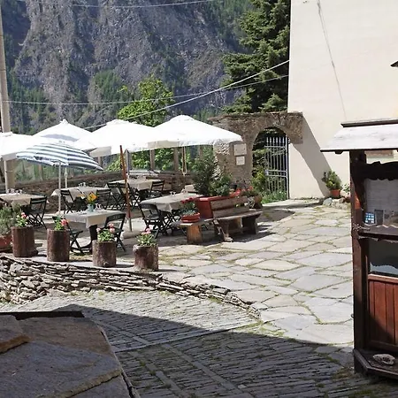 La Placette - Diffuso E Trattoria Usseaux