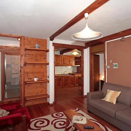 Apart-hotel La Placette - Diffuso E Trattoria 4*