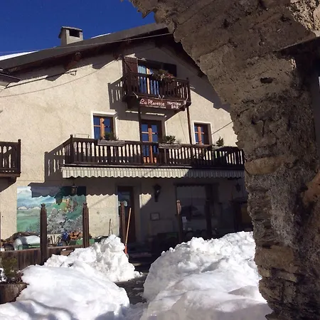 La Placette - Diffuso E Trattoria Usseaux