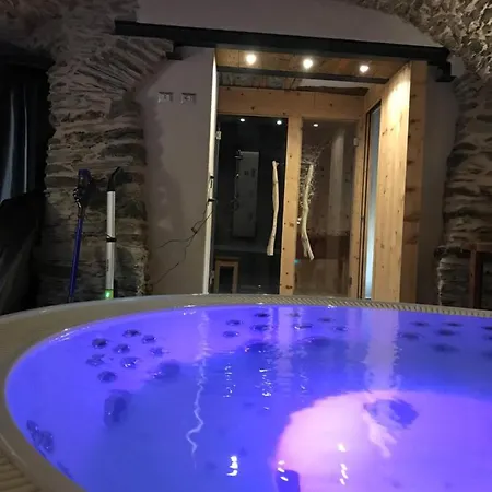 Aparthotel La Placette - Diffuso E Trattoria Usseaux